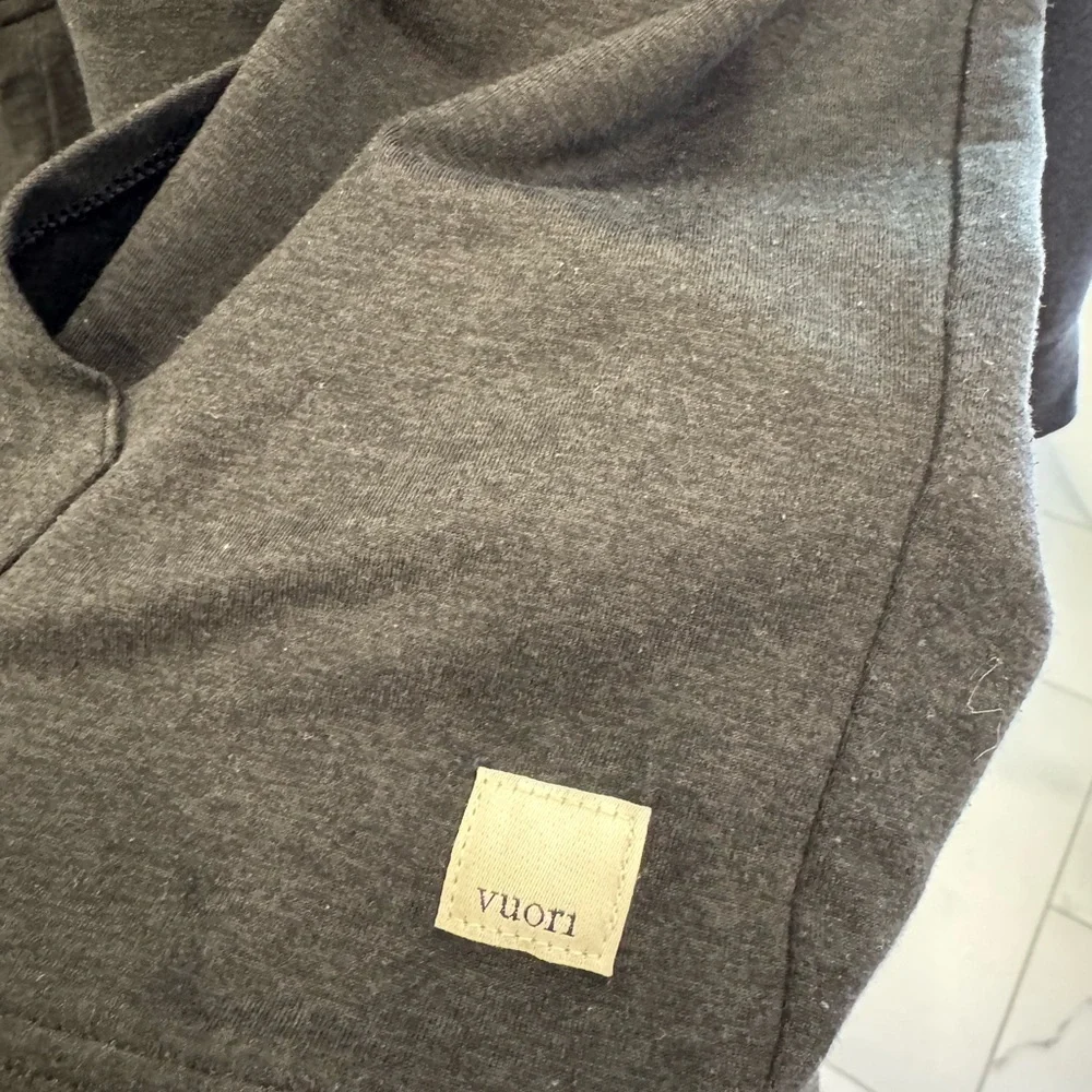 Vuori Black Women's Hoodie - Picture 2 of 5